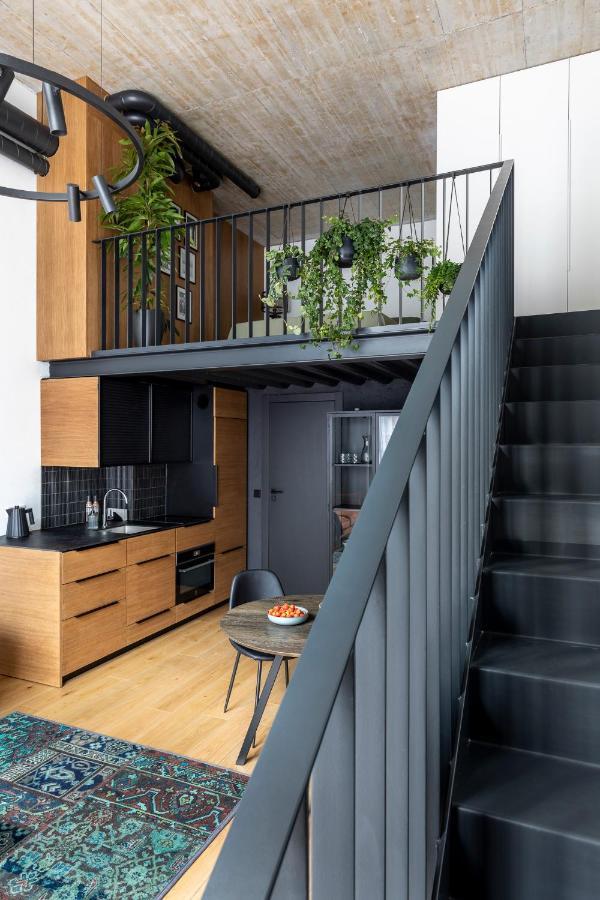 Ferienwohnung Stylish Loft With Terrace Paupys, Old Town Wilna Exterior foto