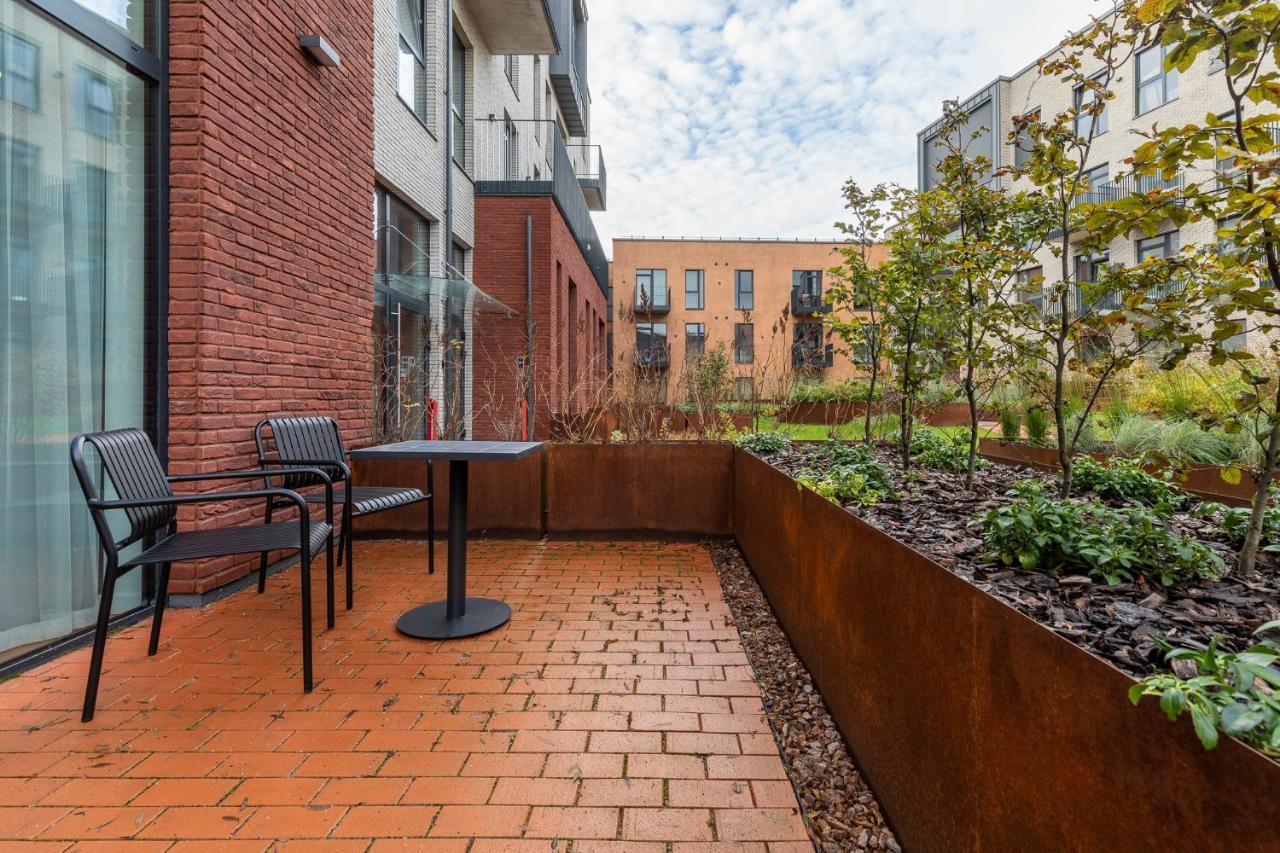 Ferienwohnung Stylish Loft With Terrace Paupys, Old Town Wilna Exterior foto
